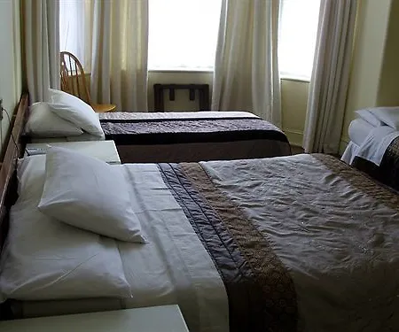 Killarney House Western Road 3*